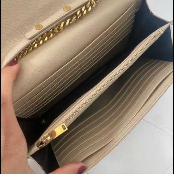 Ysl wallet on chain - Picture 3 of 5